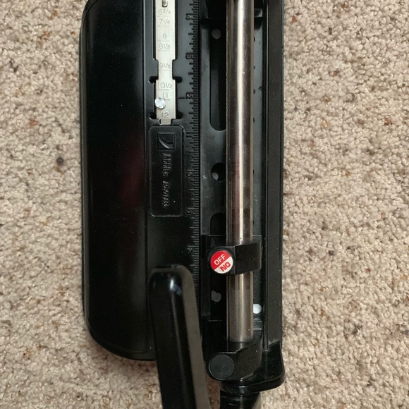 Vintage Industrial Heavy Duty 3 Hole Paper Punch - Picture 2 of 2